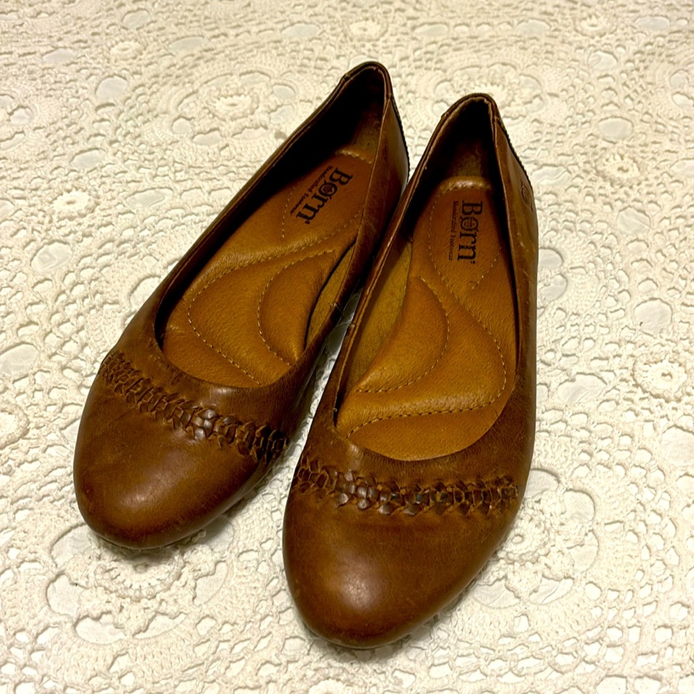 Born ballet flats